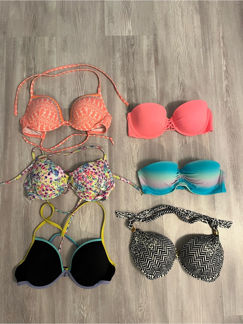 Victorias Secret Hottie Halter/Fabulous/Flirt Bandeau Bikini Tops size 34D